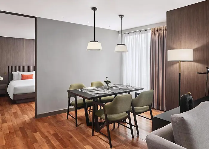 Fraser Sukhumvit Aparthotel 5*
